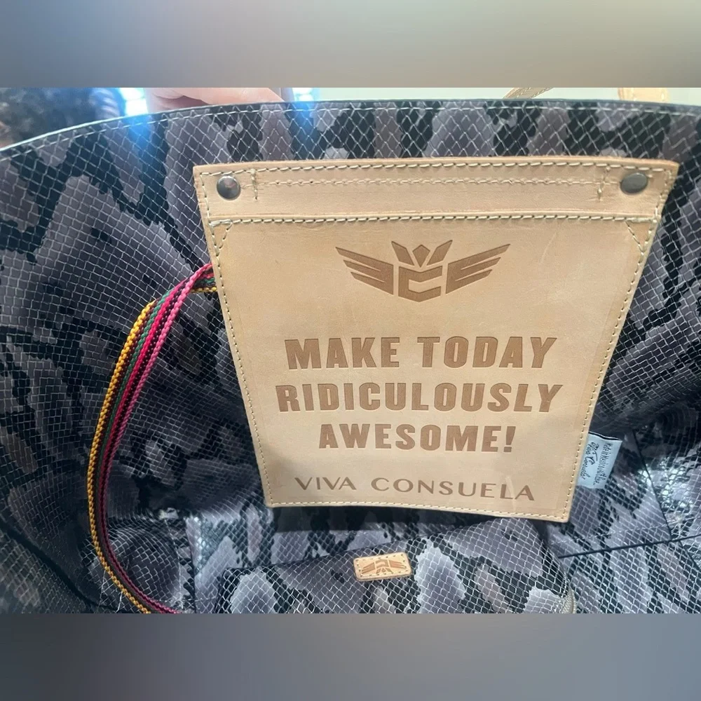 Consuela Tote - Picture 4 of 7